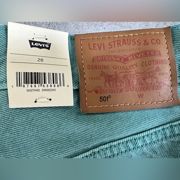 Levi’s 501 High Rise Dusty Beryl Green Raw Hem Denim Shorts -Y2K Vibes Size 28 - Picture 7 of 9